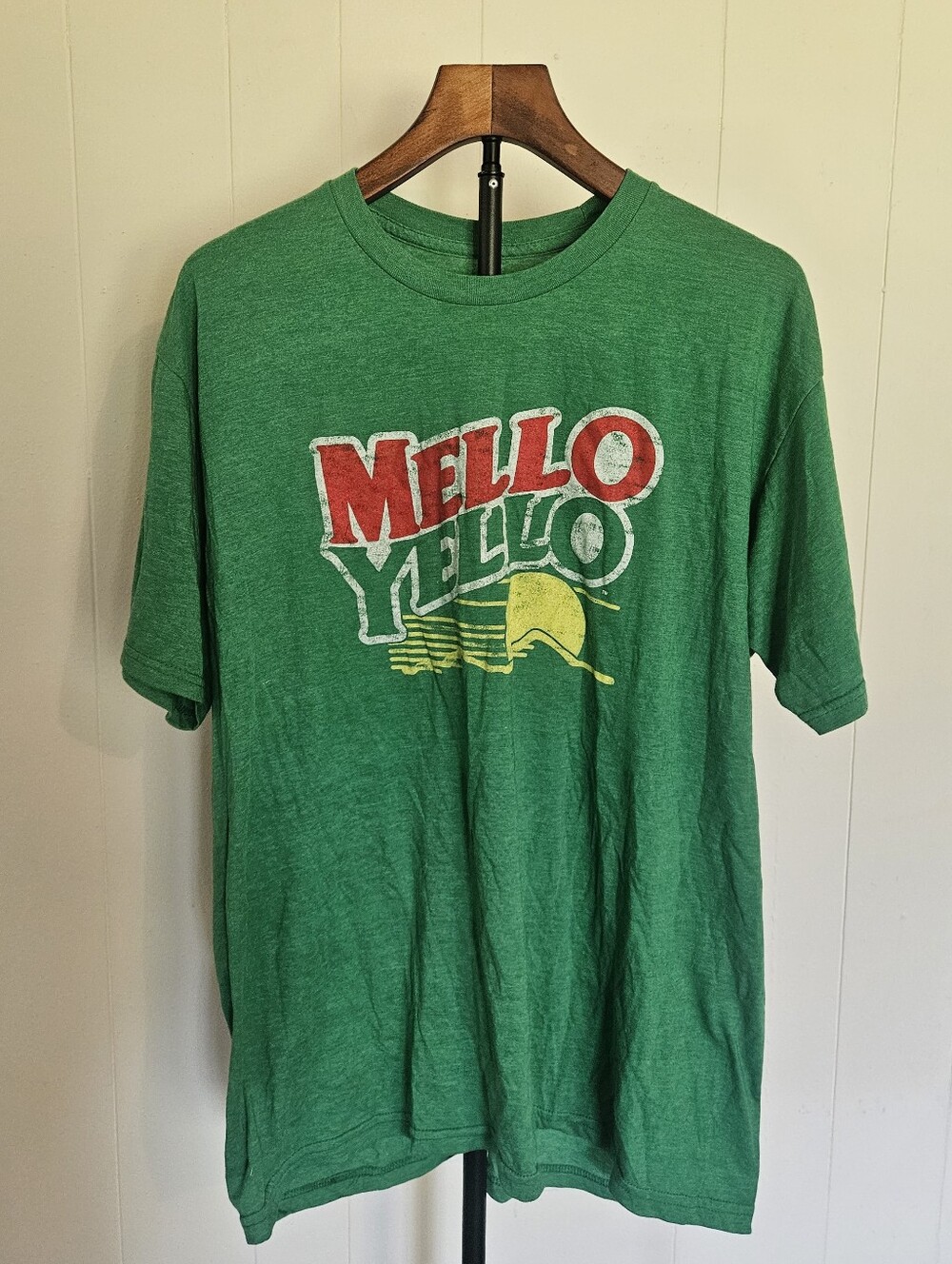 Coca Cola Green Mello Yello Graphic Tee with Red and Yellow Logo Size XL